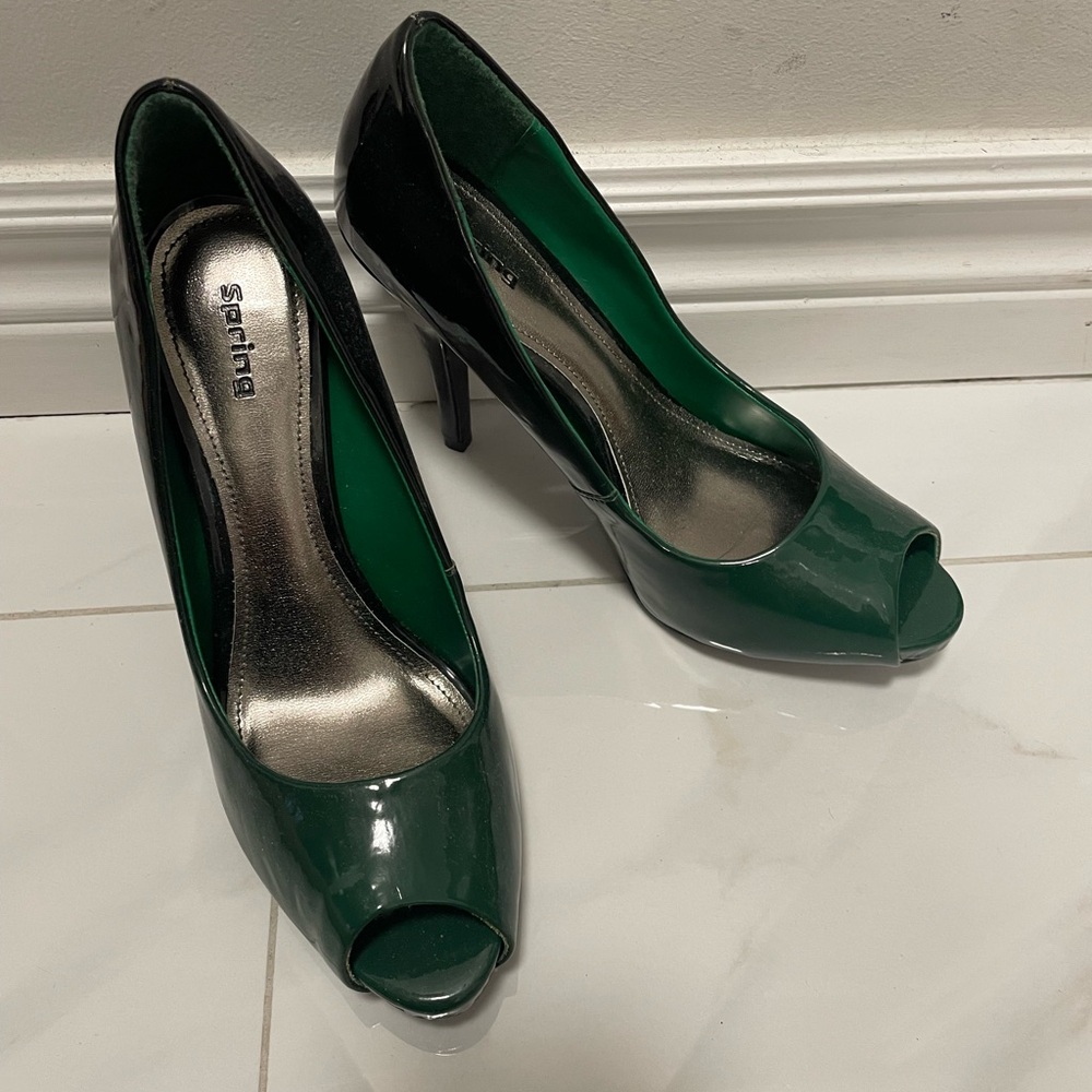 Green Ombré Peep Toe Heels